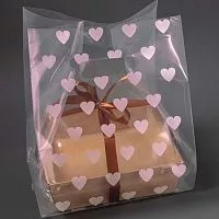 Пакет для бенто торта сердечки розовые прозрачный с ручками, 19*32см