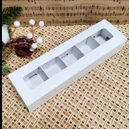 Коробка для 5 конфет, белая 21*5*3,3см