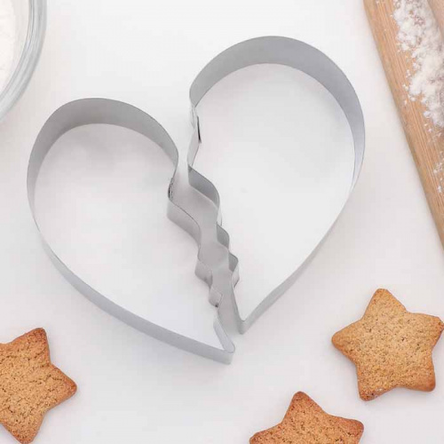 Набор форм для вырезания печенья "Сердце Половинки" 2шт, 12*10*4см