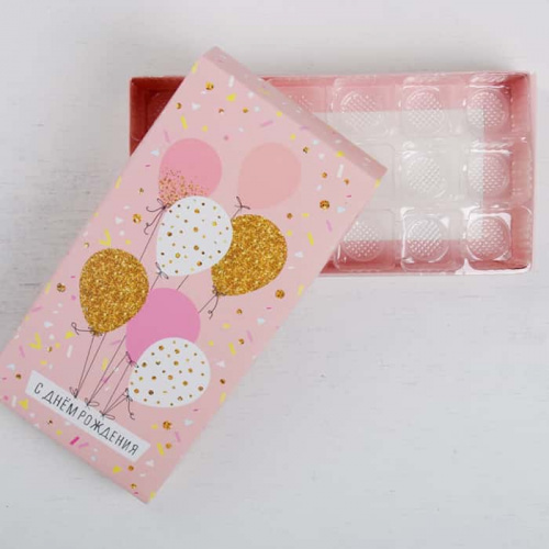 Коробка с ячейками для конфет "Виновнику торжества" 22*11*3,5см Коробка с ячейками для конфет "Виновнику торжества" 22*11*3,5см