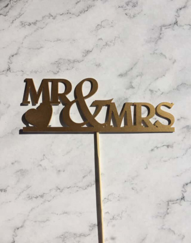 Топпер пластик "Mr mrs" цвет